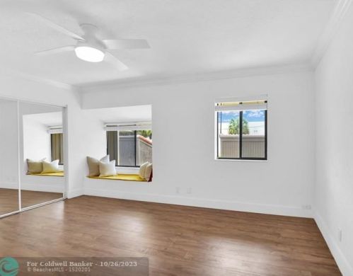 1330 13 St, Boca Raton FL 33486-5323 exterior