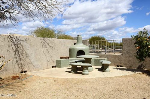 36711 16 St, Phoenix AZ 85086-9393 exterior