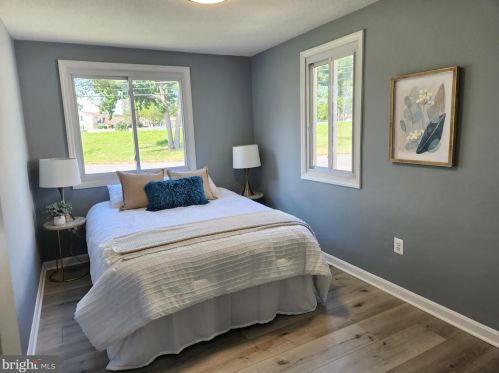 900 Edgerly Rd, Glen Burnie MD 21060-7305 exterior