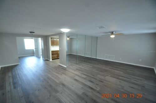 6811 Twilite Dr, Port Richey FL  34668-4652 exterior