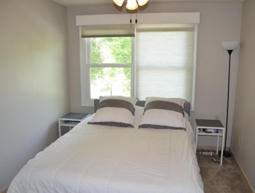 4236 Boulder Rdg Pt, Saint Paul MN 55122-1895 exterior