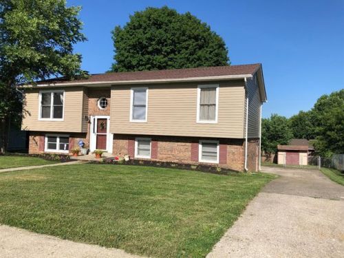 3881 Sundart Dr, Lexington KY  40517-3850 exterior