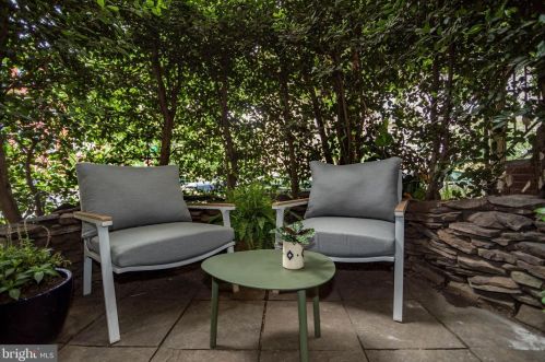 1628 18th St, Washington DC 20009-2551 exterior