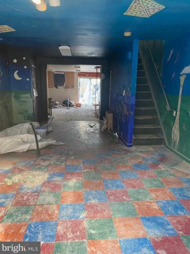 2029 Ellsworth St, Philadelphia PA 19146-3010 exterior