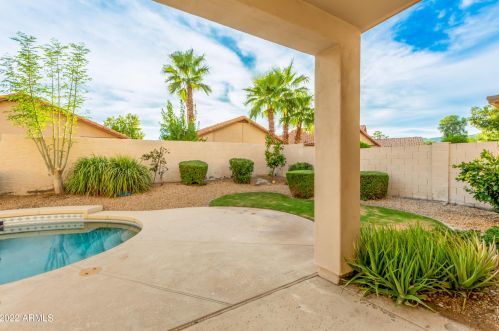 15814 31st St, Phoenix AZ 85040-0791 exterior