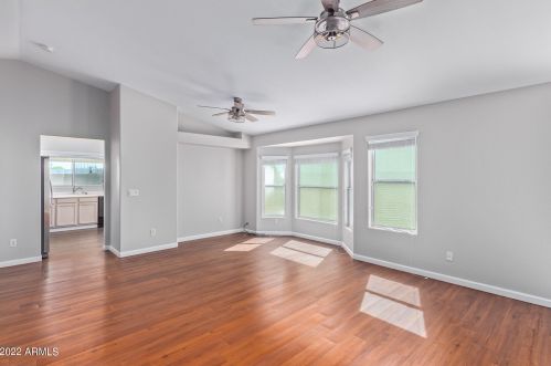 21217 30 Ave, Phoenix AZ 85051-7597 exterior