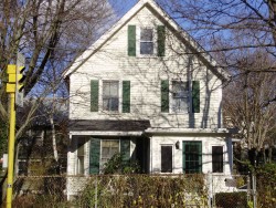 303 Tremont St, Newton, MA 02458-2113