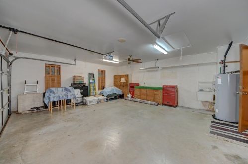 5406 Palmetto Dr, Fort Pierce FL 34982-7481 exterior