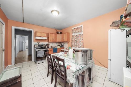 5346 Washtenaw Ave, Chicago IL  60625-3415 exterior