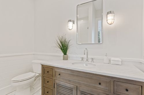 1540 Wieland St, Chicago IL 60610-1233 exterior