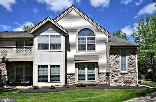 210 Foxmeadow Dr, Limerick PA  19468-1503 exterior