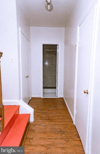 15301 Manor Village Ln, Rockville MD 20853-1820 exterior