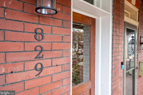829 Shippen St, Lancaster PA  17602-2043 exterior