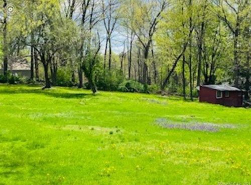 261 North St, Ridgefield CT  06877-2529 exterior