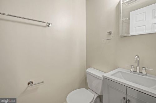 4506 Morgal St, Rockville MD 20853-2165 exterior