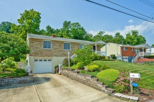 560 Anderson Ave, Pittsburgh, PA 15239-1302