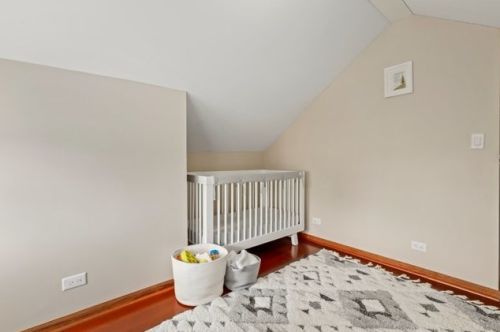 5340 Cullom Ave, Chicago IL 60641-1313 exterior