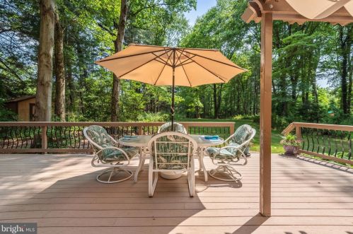 209 Bryants Nursery Rd, Silver Spring MD 20905-3840 exterior