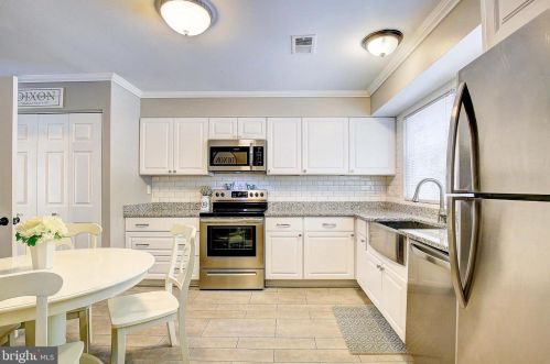 273 Maxo Ct, Glen Burnie MD 21061-5661 exterior