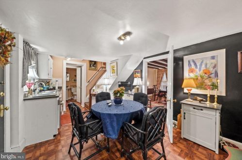 126 Fairfax St, Alexandria VA 22314-3331 exterior