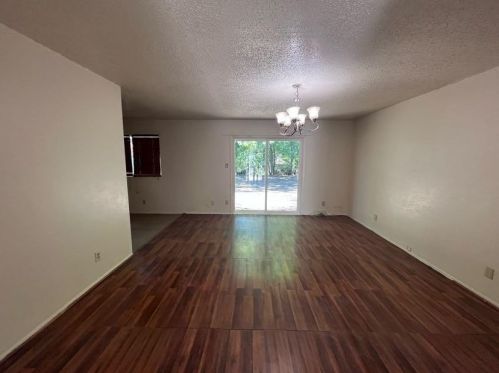 4406 Dovewood Dr, Austin TX  78744-4346 exterior