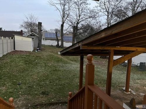 35 Tryon Ave, Teaneck NJ  07666-6146 exterior