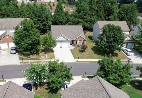 2326 Tullamore Cir, Lithonia GA 30039-7039 exterior