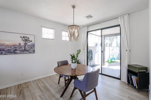 32421 23 Ave, Phoenix AZ 85015-4904 exterior