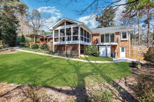 1189 Dunwoody Knl Dr, Atlanta GA 30338-3218 exterior