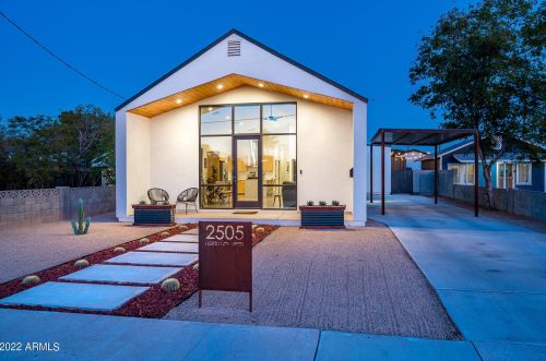 2505 14th St, Phoenix AZ 85006-1120 exterior