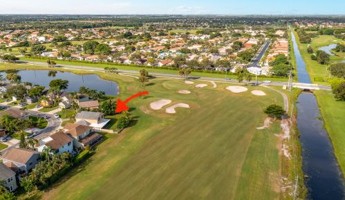 5807 Northpointe Ln, Boynton Beach FL 33437-2008 exterior