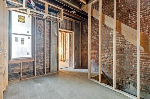 136 42 St, Pittsburgh PA 15201-9998 exterior