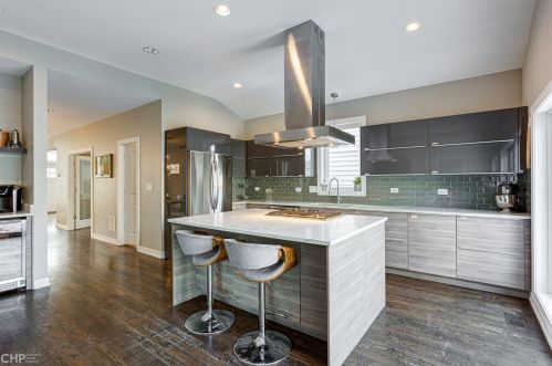 3546 Shakespeare Ave, Chicago IL 60647-3535 exterior