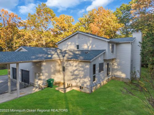 795 Grn Vly Rd, Jackson Twp NJ 08527-2945 exterior