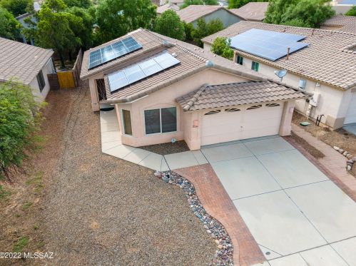 8885 Majestic Mountain Dr, Tucson AZ 85742-4503 exterior