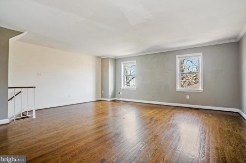 3307 5th St, Arlington VA  22201-1754 exterior