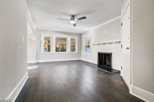 110 Northfield Ave, Town Center NJ  07052-5319 exterior