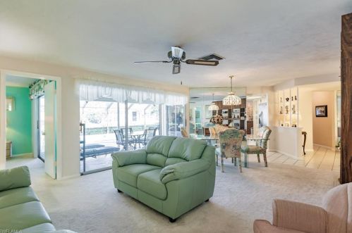 1700 Sandpiper St, Naples FL 34102-1508 exterior