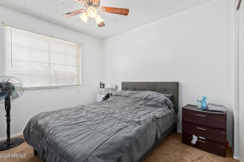 1444 Carson Rd, Phoenix AZ  85041-6711 exterior