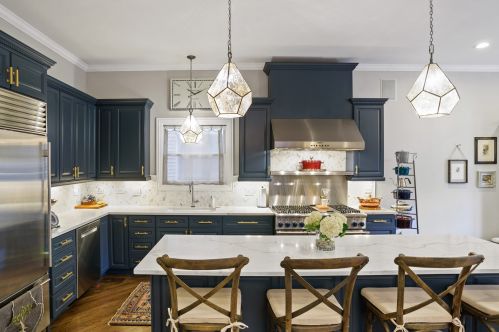 1751 Fairfield Ave, Chicago IL 60632-2211 exterior