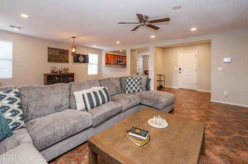 8446 Ramona Madera Ln, Tucson AZ  85747-5711 exterior