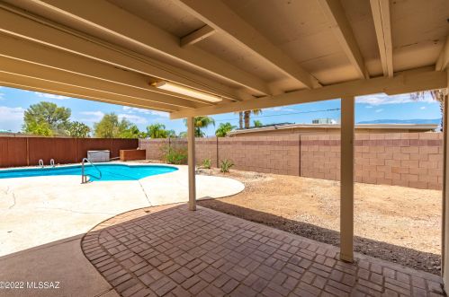 241 Bonanza Ave, Tucson AZ 85748-1901 exterior