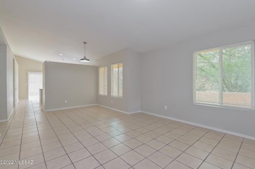 4697 Weathervane St, Tucson AZ  85741-4620 exterior