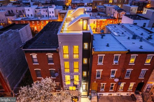 1623 Christian St, Philadelphia PA  19146-2009 exterior