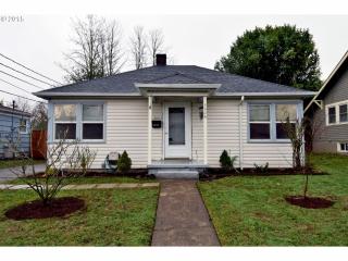 3406 81st Ave, Portland, OR 97213-7112
