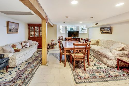 2513 Walton St, Chicago IL 60622-4510 exterior