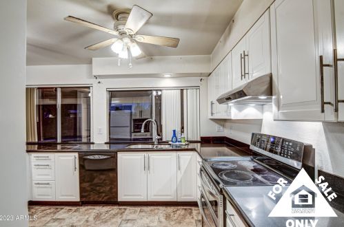 15837 25th Ave, Phoenix AZ  85023-4147 exterior