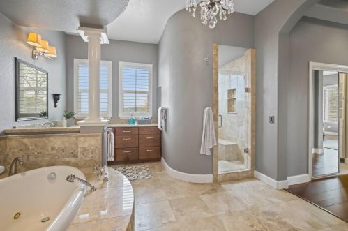 1380 Souza Dr, Folsom CA  95762-7561 exterior