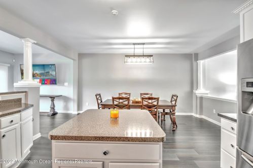 44 Pate Dr, Middletown NJ 07748-1700 exterior