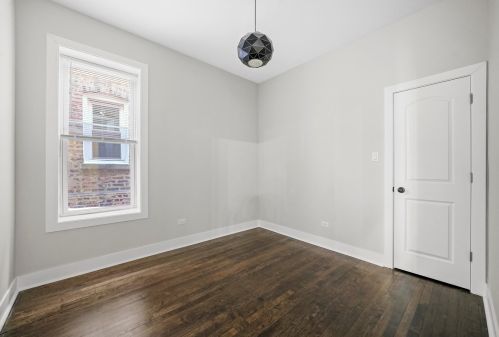 6511 Peoria St, Chicago IL 60621-1907 exterior